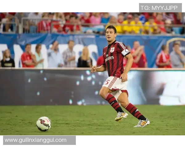 震撼来袭全球顶级足球球星高清壁纸合集尽显绿茵场传奇风采